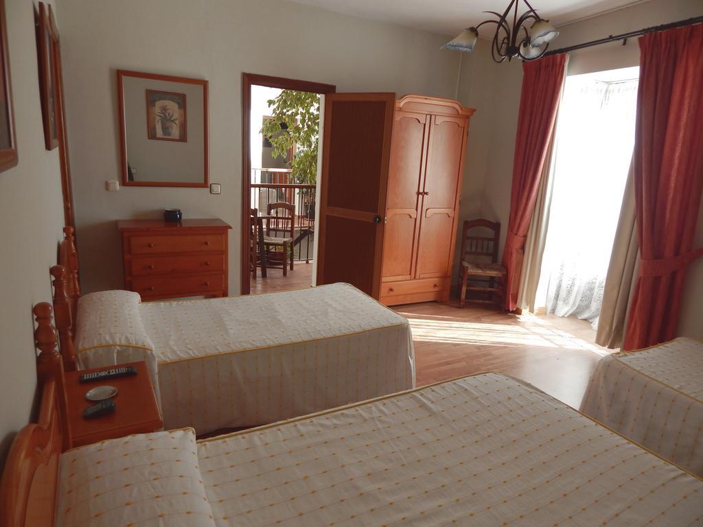Hostal Cristina Чипиона Екстериор снимка